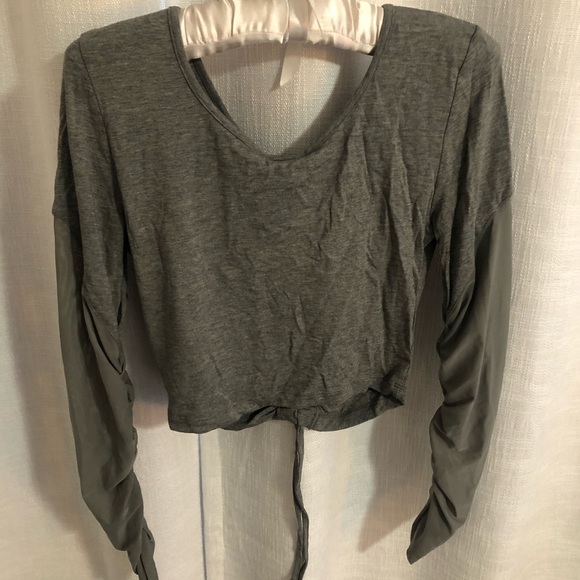 Engineered Life Top - Picture 4 of 7